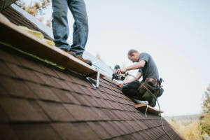 Local Roofers in Buck Grove, IA